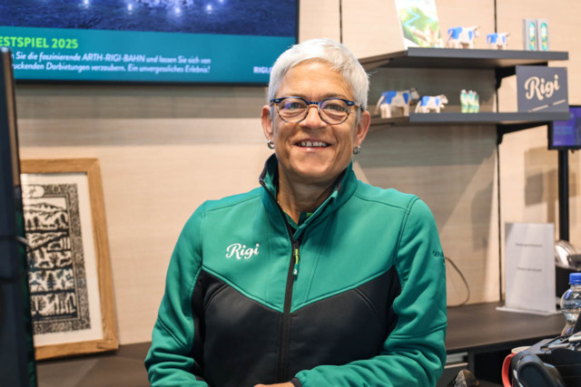 Esther Reichmuth, Mitarbeiterin Touristinfo & Shops