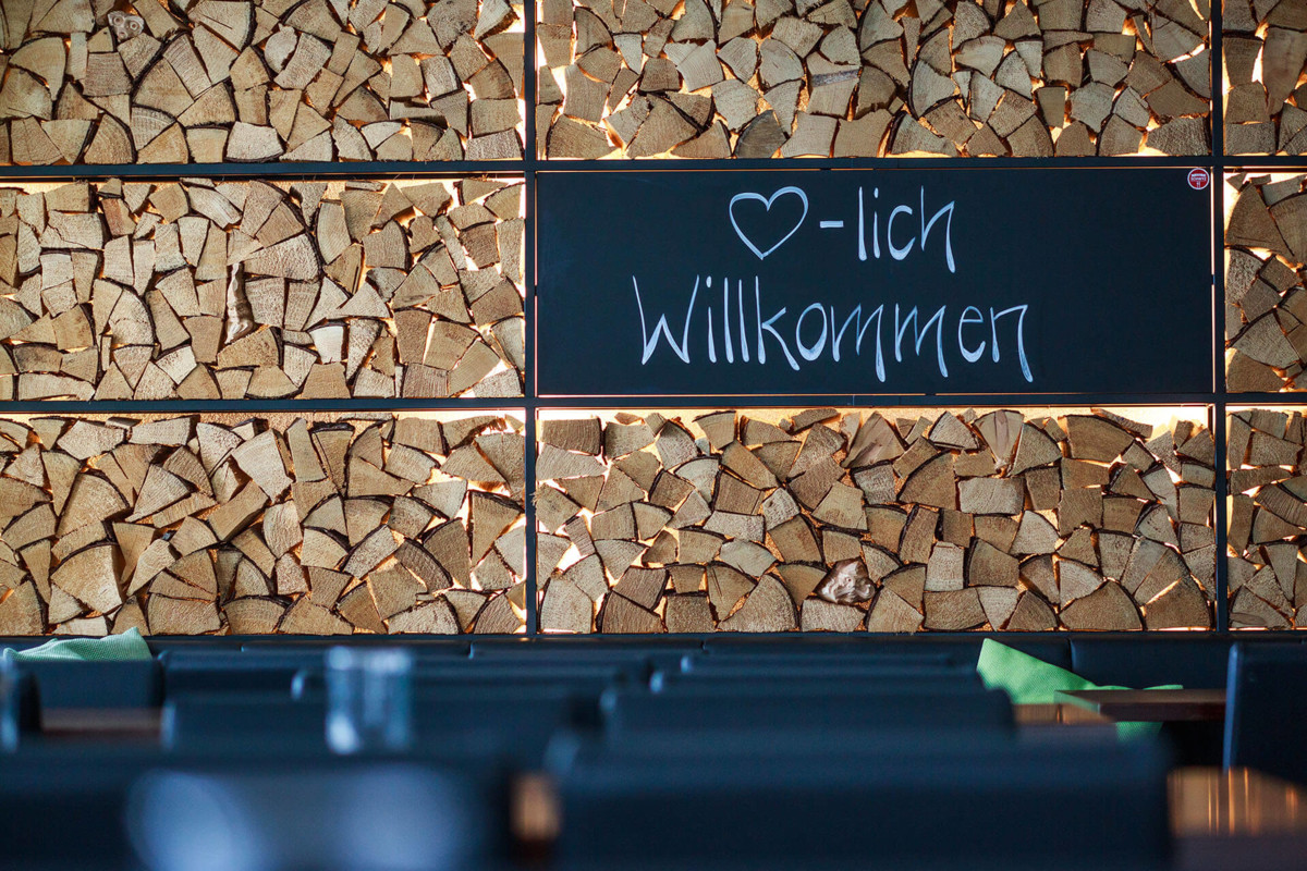Willkommen Lok 7