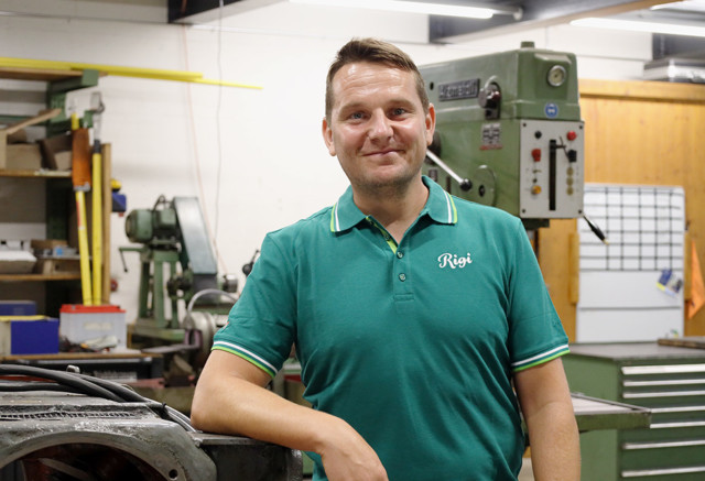Stefan Mlinzk, Mechaniker